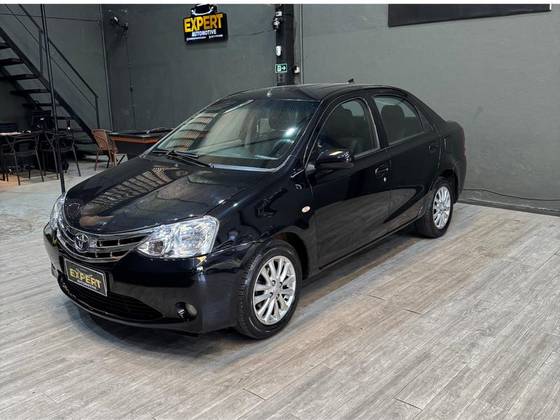 TOYOTA ETIOS 1.5 X SEDAN 16V FLEX 4P MANUAL